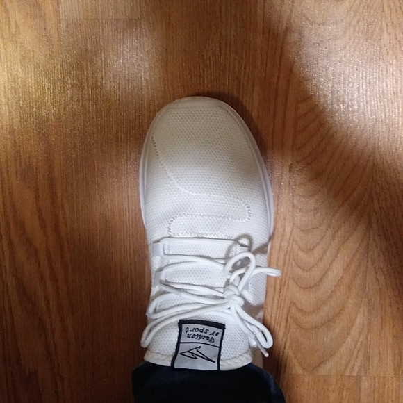 Mens running shoes - Picture 2 of 5